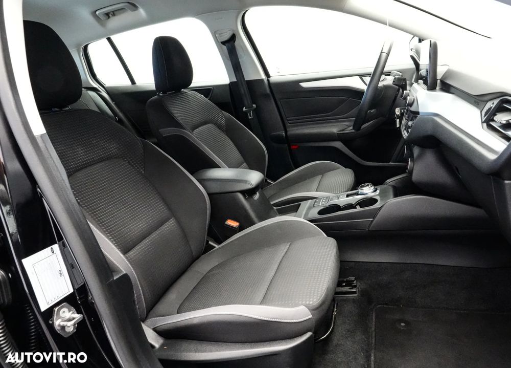 Ford Focus 1.5 EcoBlue Start-Stopp-System Aut. TITANIUM STYLE - 15
