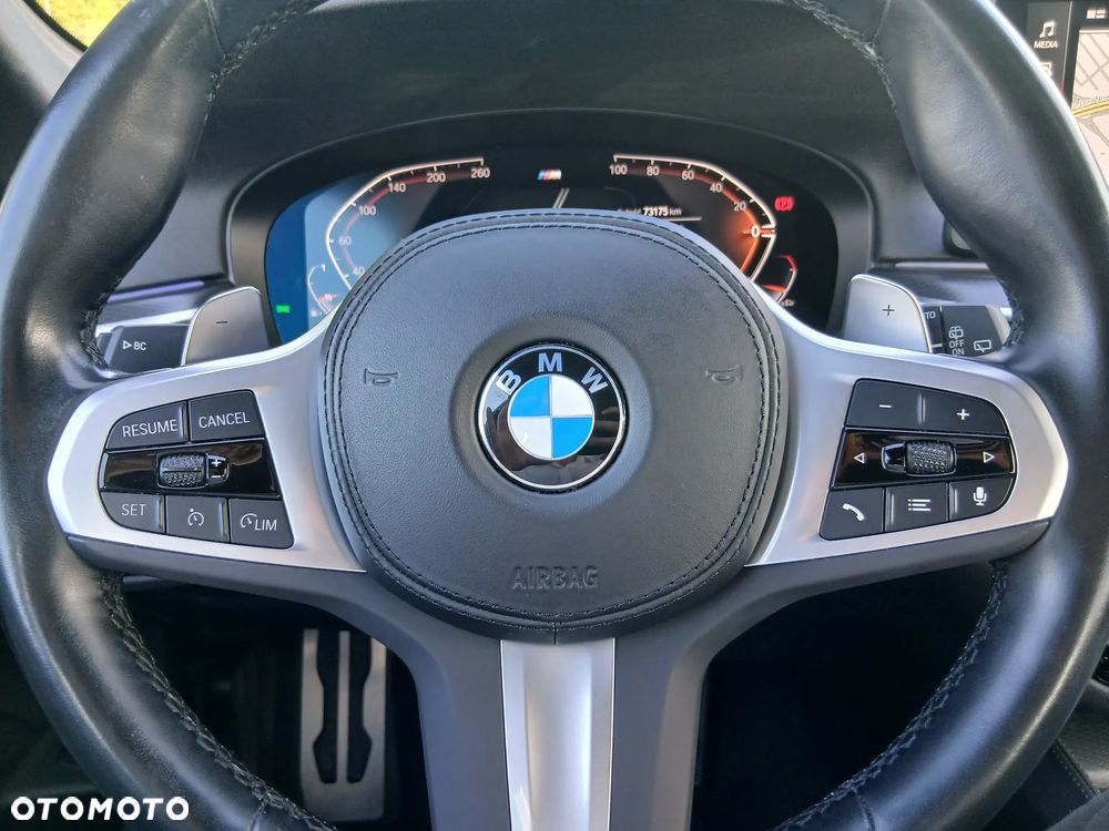 BMW Seria 5 520i M Sport sport - 17