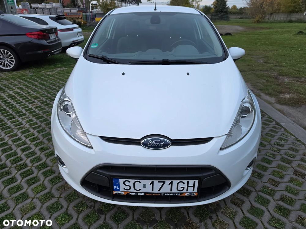 Ford Fiesta 2010 photo 4