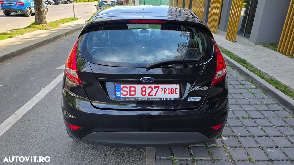 Ford Fiesta 1.4i Titanium - 8
