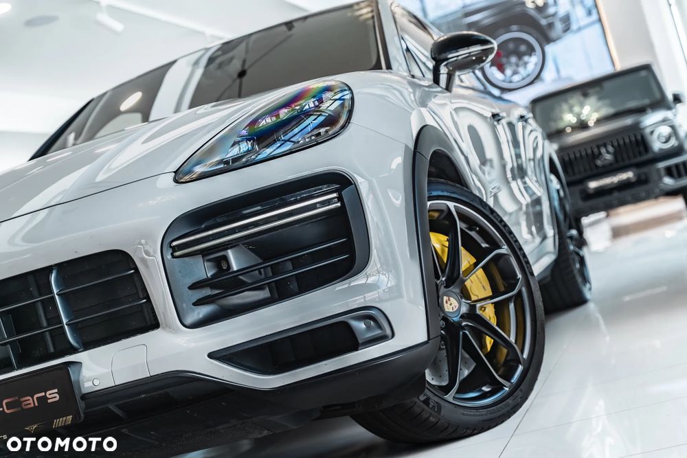 Porsche Cayenne - 3