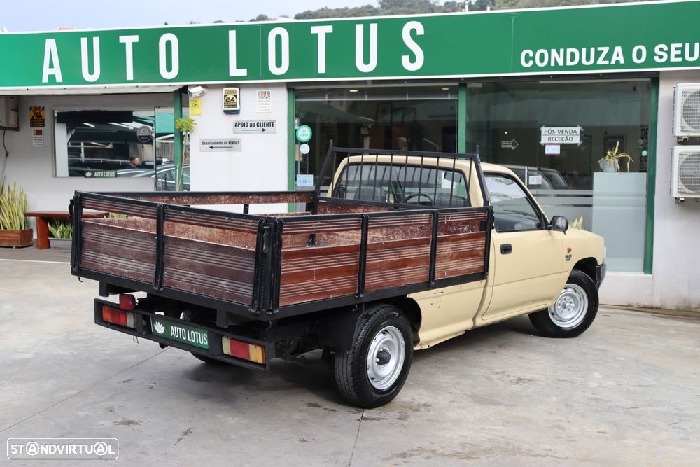 Toyota Hilux 2.4 D LN110L Cx Mad. C.E - 6