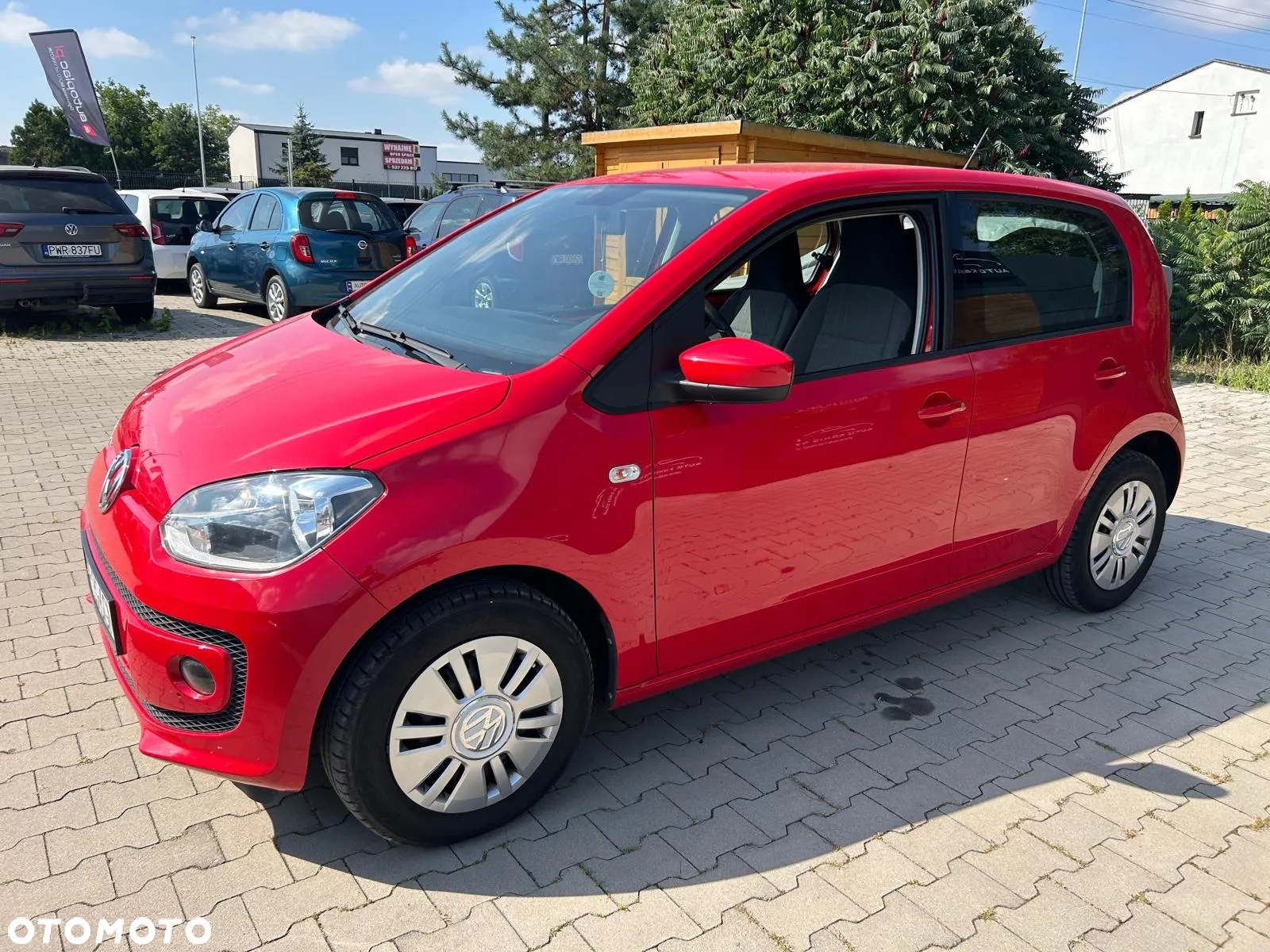 Volkswagen up! (BlueMotion Technology) take - 11