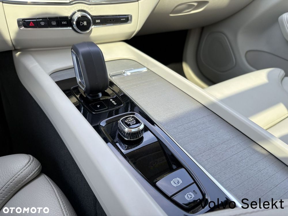 Volvo XC 60 - 14