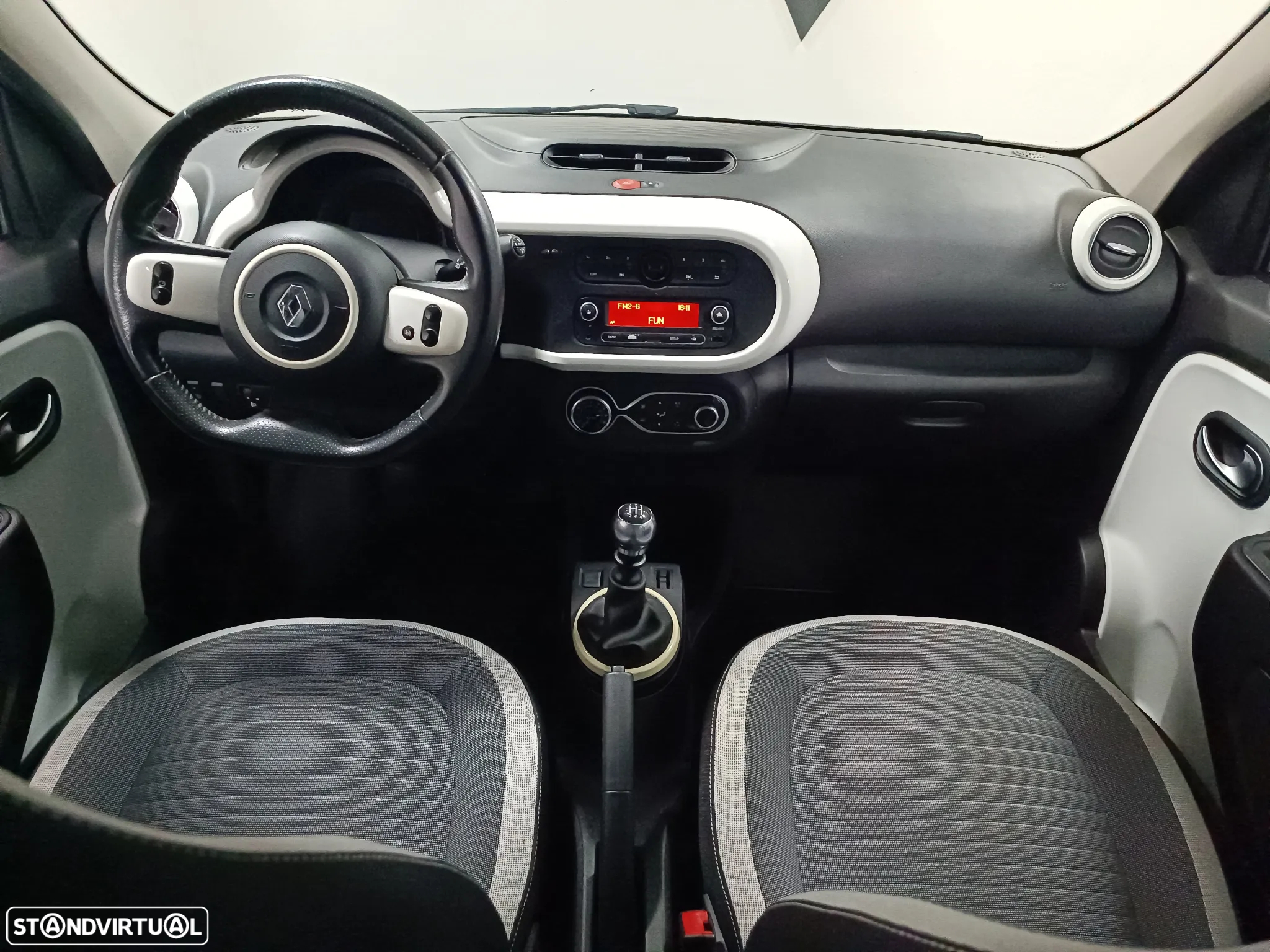 Renault Twingo ENERGY TCe 90 Intens - 14