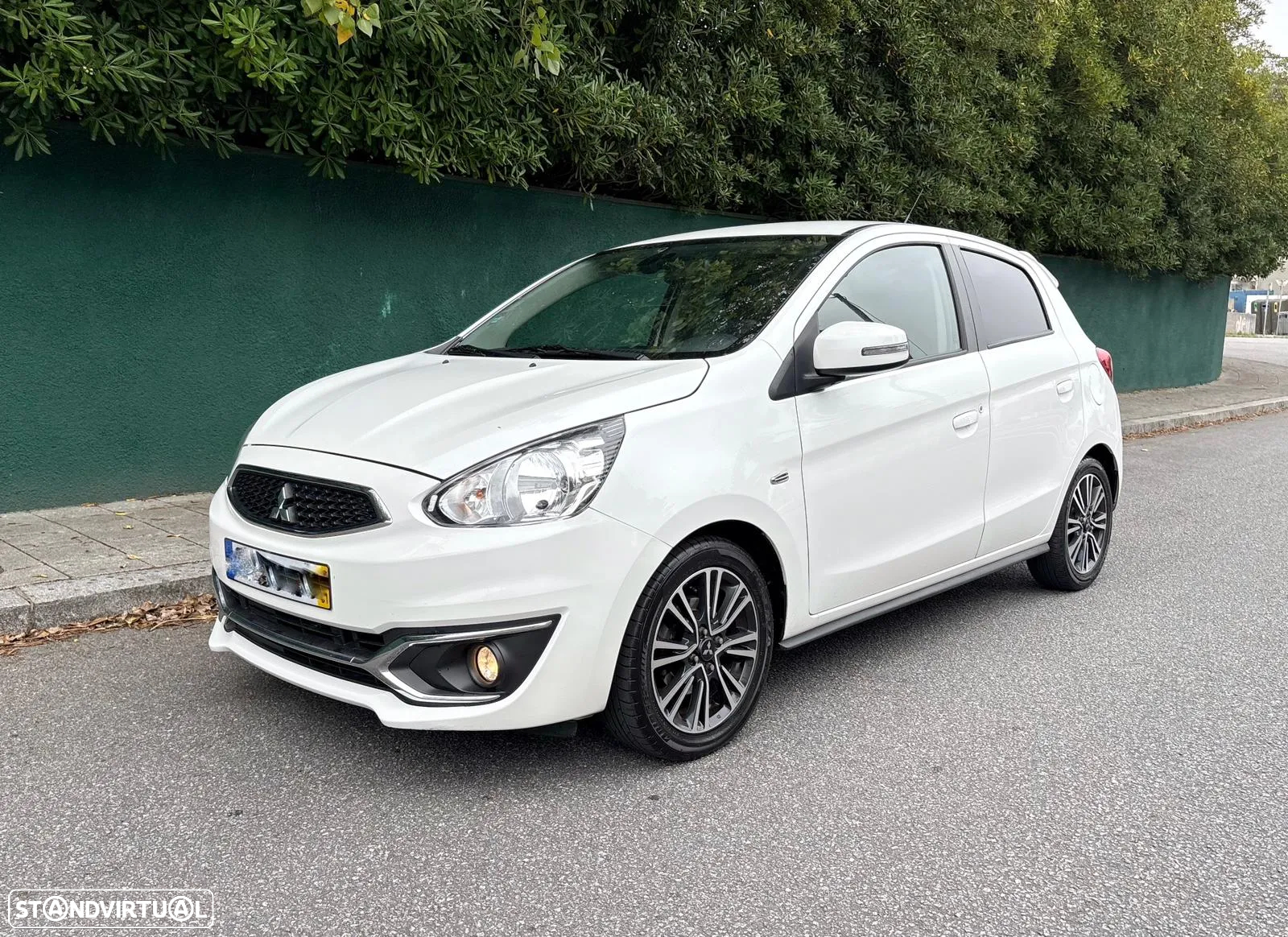 Mitsubishi Space Star 1.2 Intense - 12