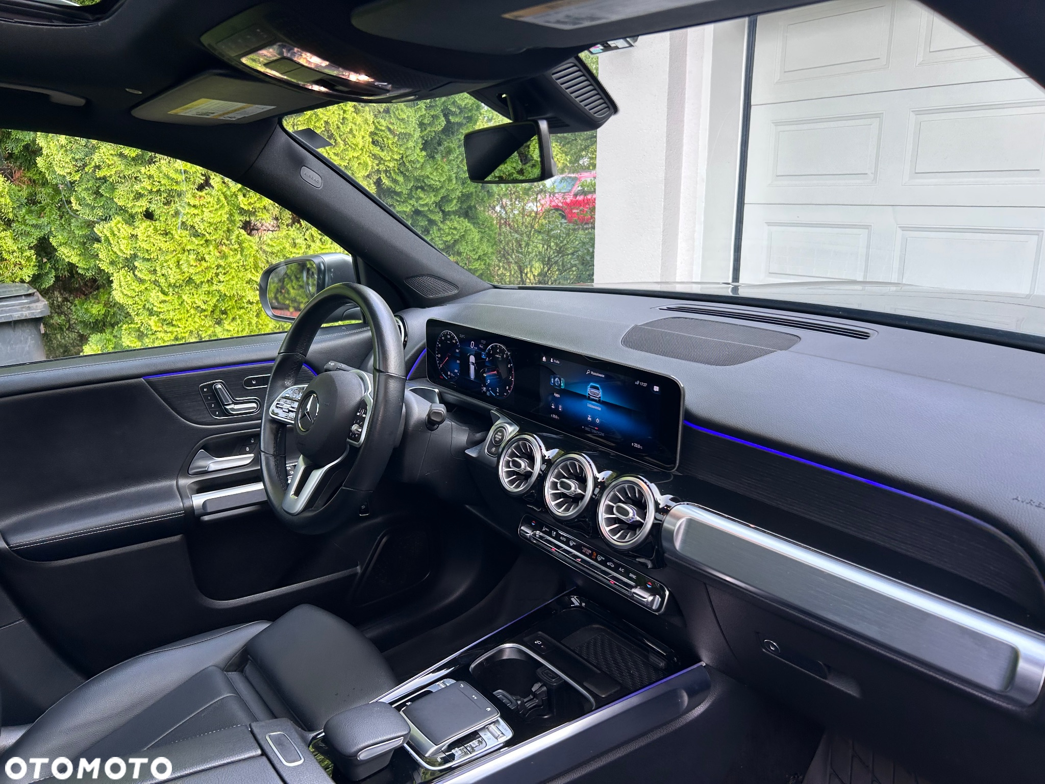 Mercedes-Benz GLB 250 4-Matic 8G-DCT - 28