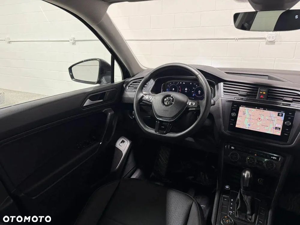 Volkswagen Tiguan 2.0 TSI 4Mot Elegance DSG - 20