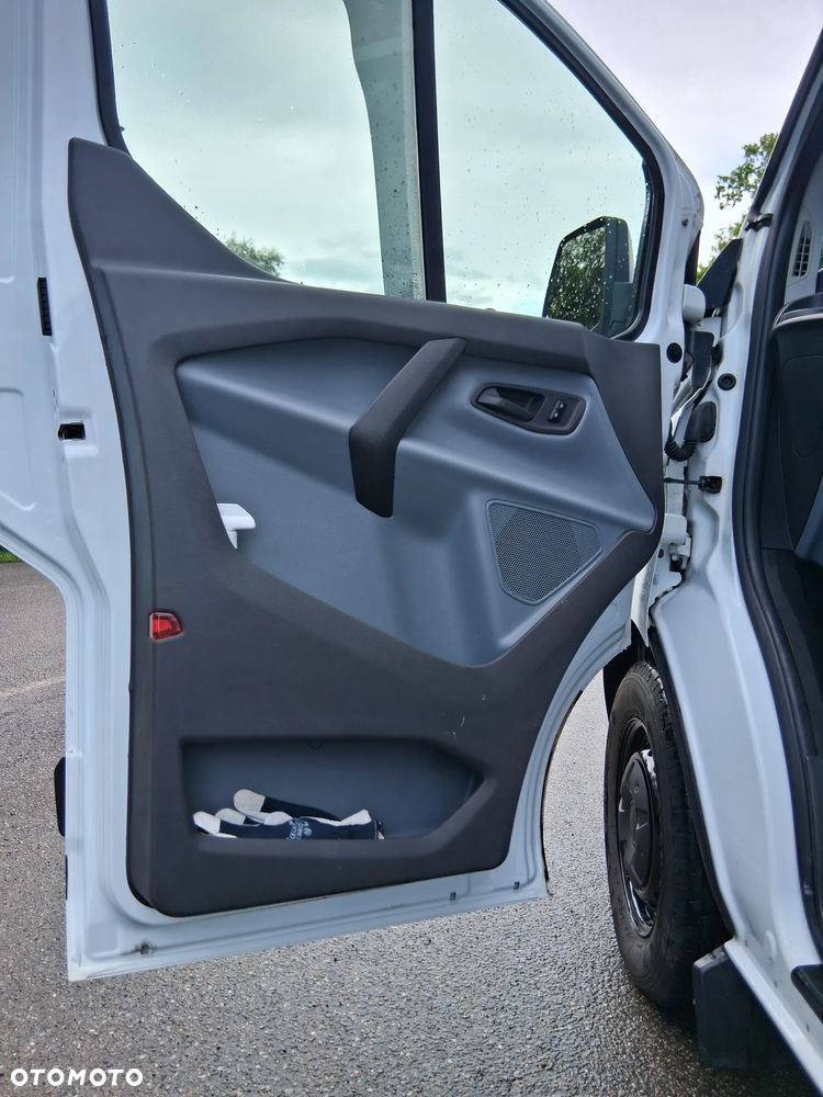 Ford Transit Custom - 16