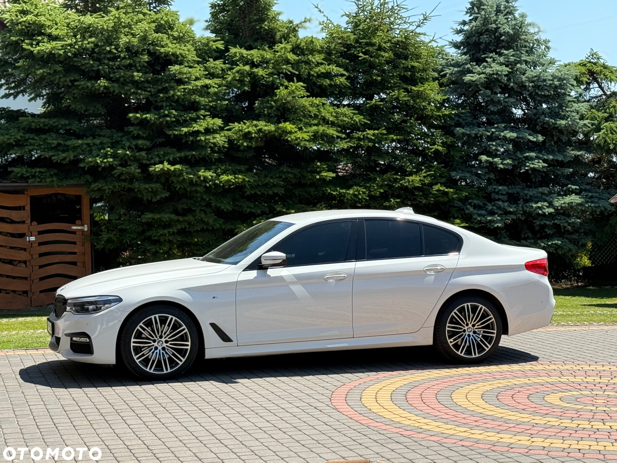 BMW Seria 5 520d xDrive M Sport sport - 3