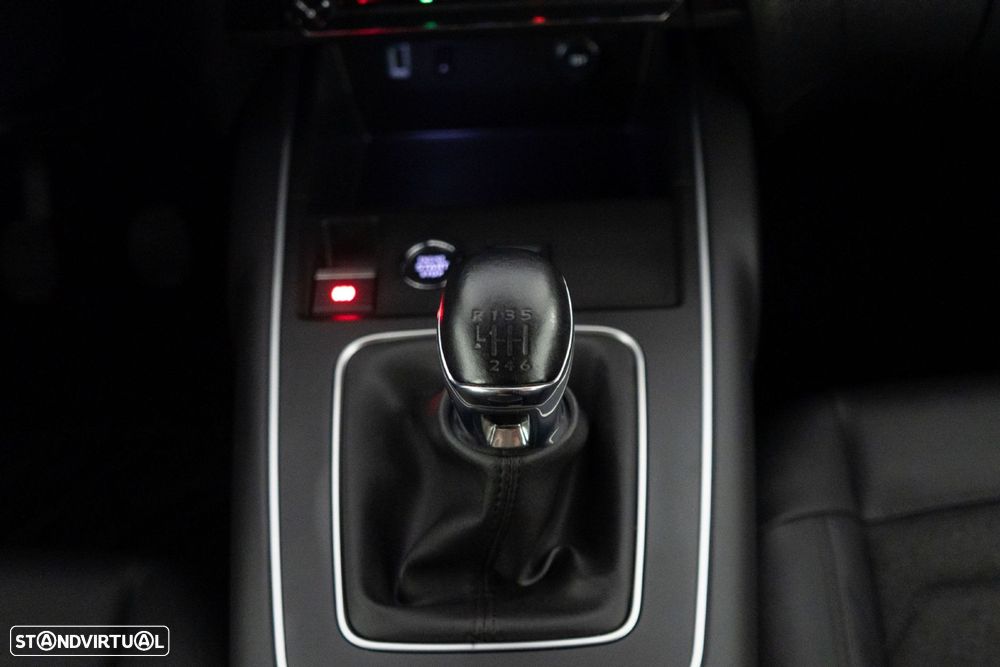 Citroën C5 Aircross 1.2 PureTech Plus - 24