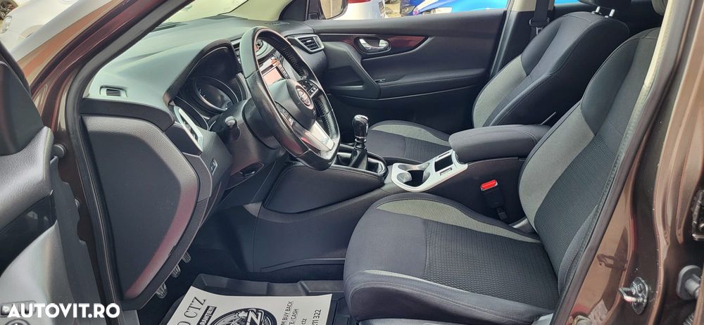 Nissan Qashqai - 22