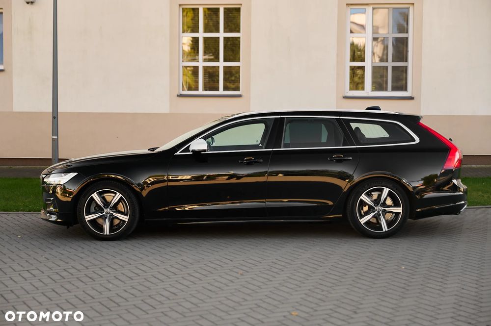 Volvo V90 T4 R-Design - 13