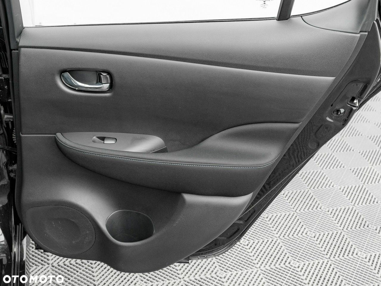 Nissan Leaf - 27