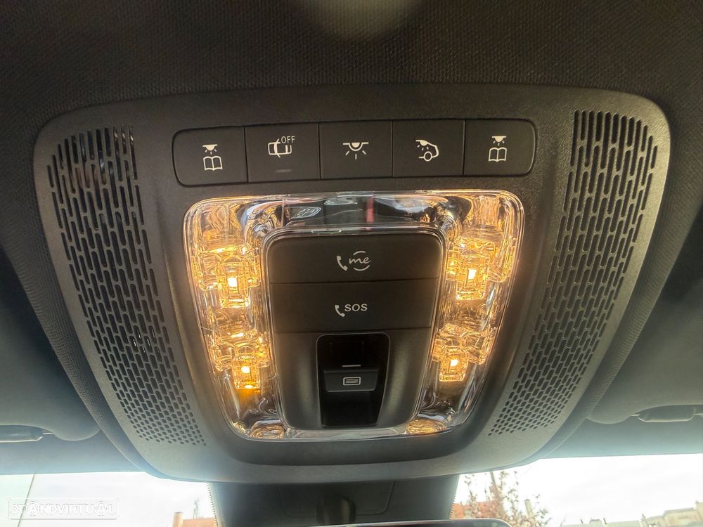 Mercedes-Benz A 250 e AMG Line - 27