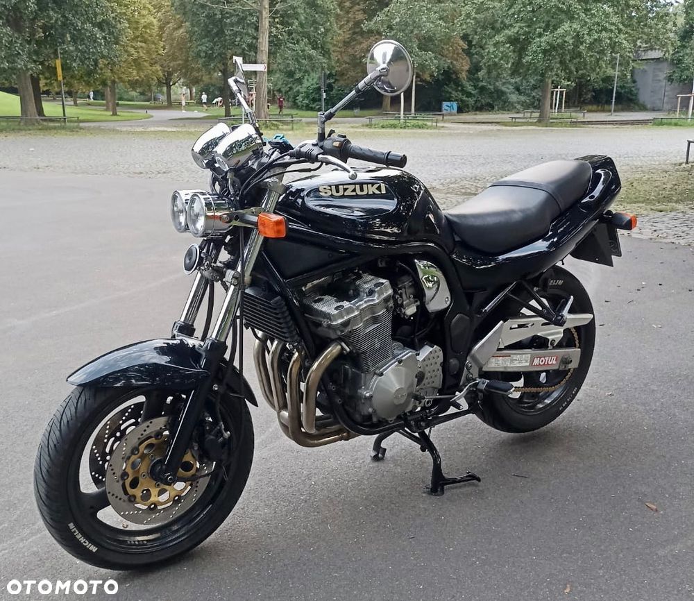 Suzuki Bandit - 10
