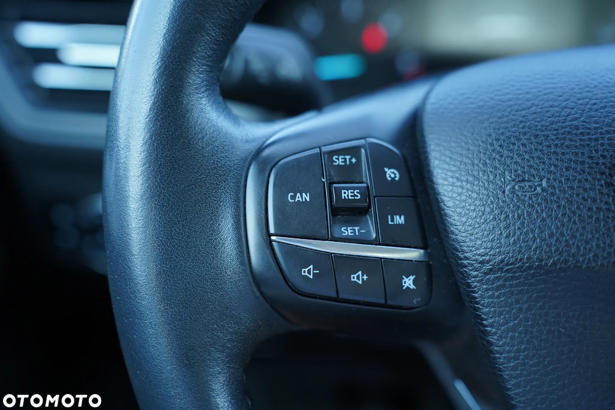 Ford Focus 1.5 EcoBlue Start-Stopp-System ACTIVE - 34