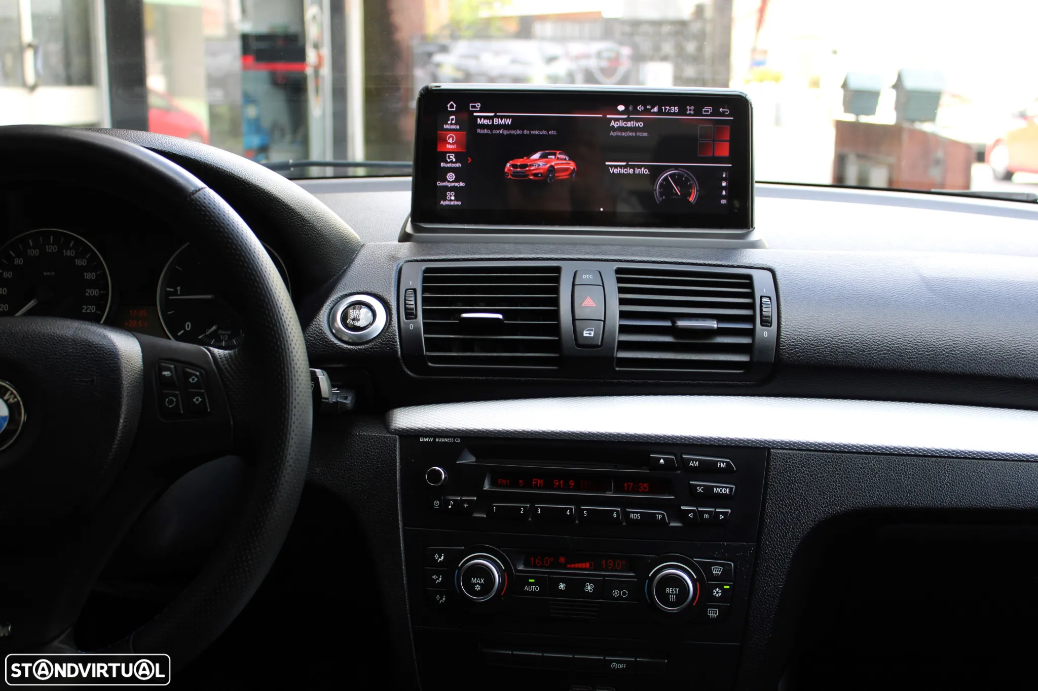 BMW 118 d Pack M - 18