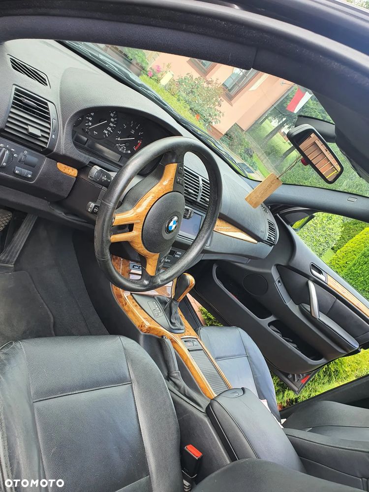 BMW X5 ver-4-4i - 9