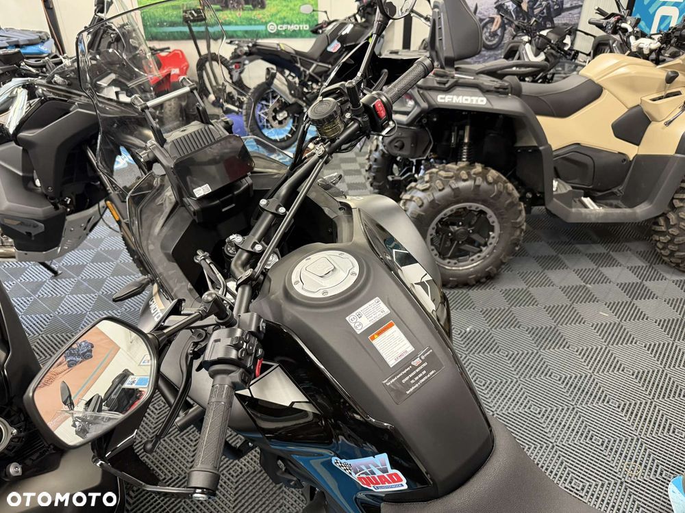 CFMoto MT - 5