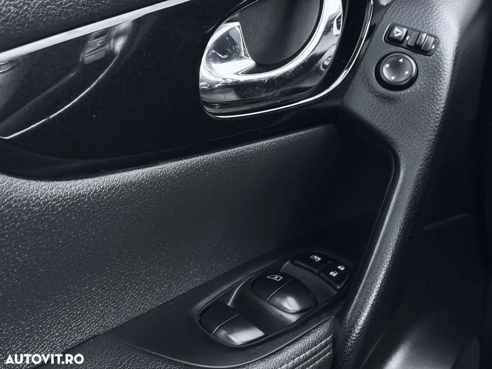Nissan Qashqai - 13