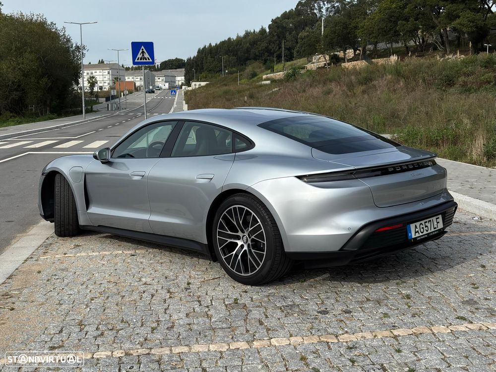 Porsche Taycan Standard - 4