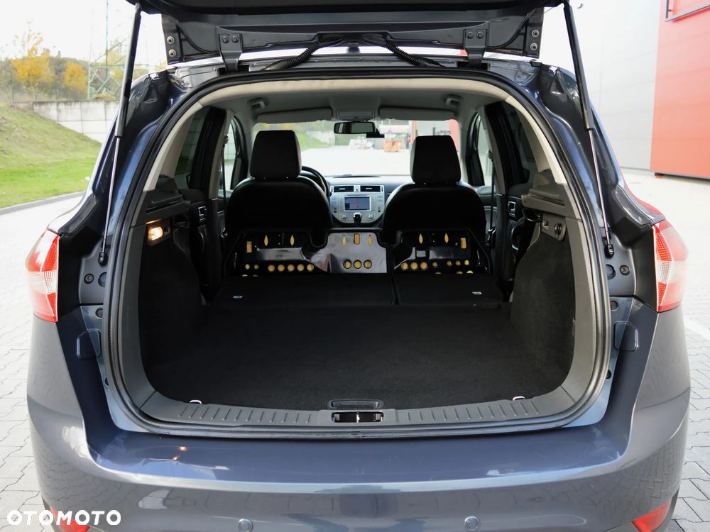 Ford Kuga 2.0 TDCi 4WD Titanium - 32