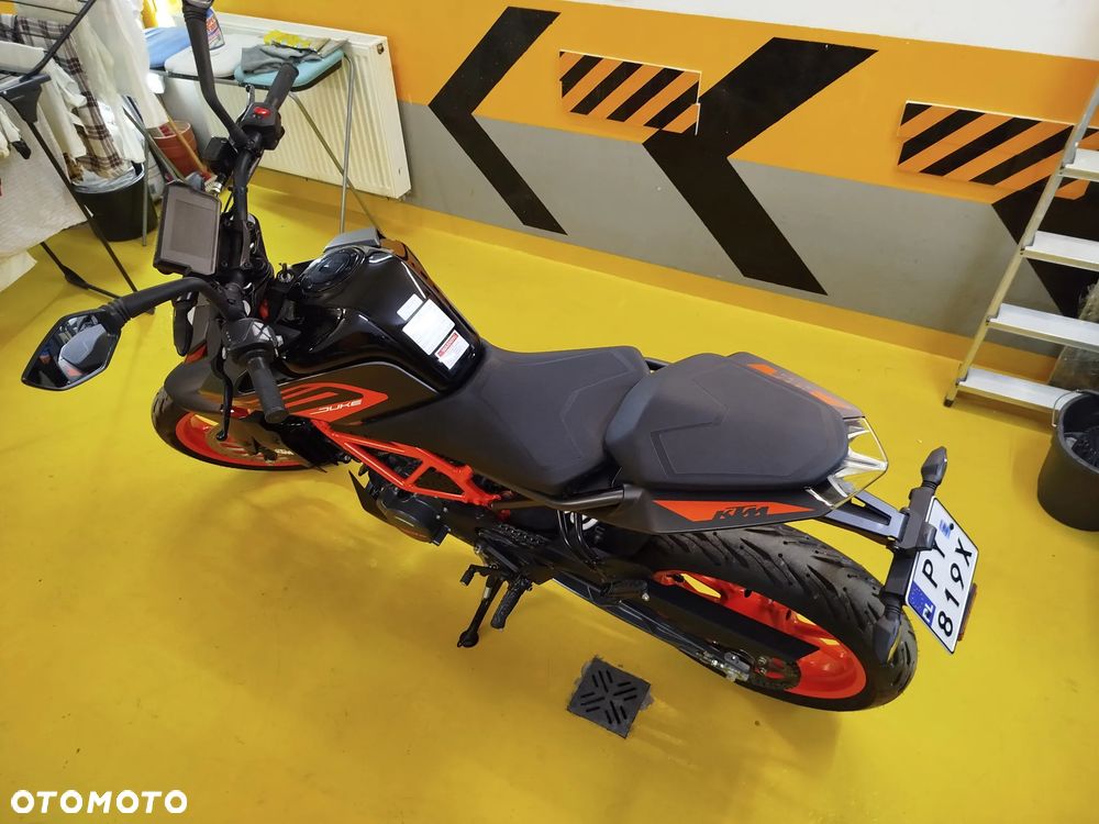 KTM Duke - 4