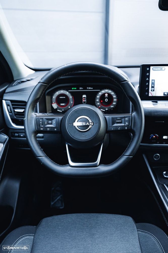 Nissan Qashqai 1.3 DIG-T N-Connecta J18 Led - 60