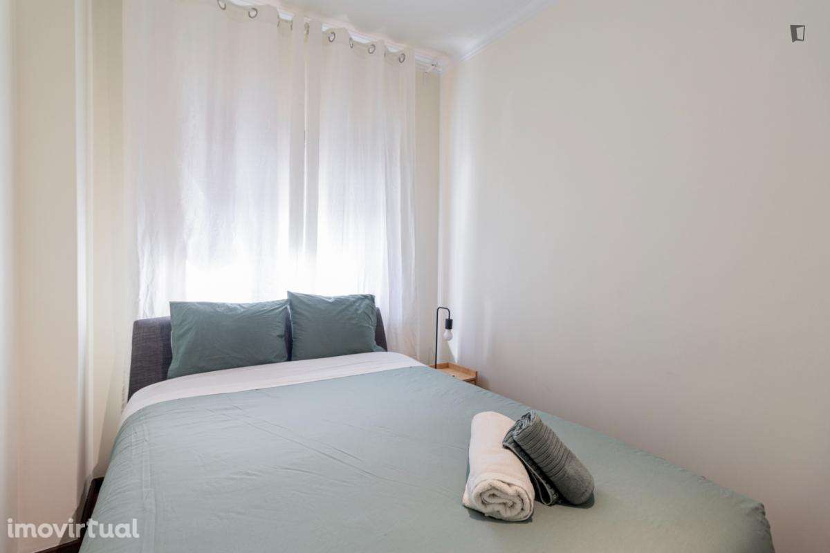 Apartamento com 1 quartos - localizado em Santo Ildefonso Porto - Grande imagem: 2/9