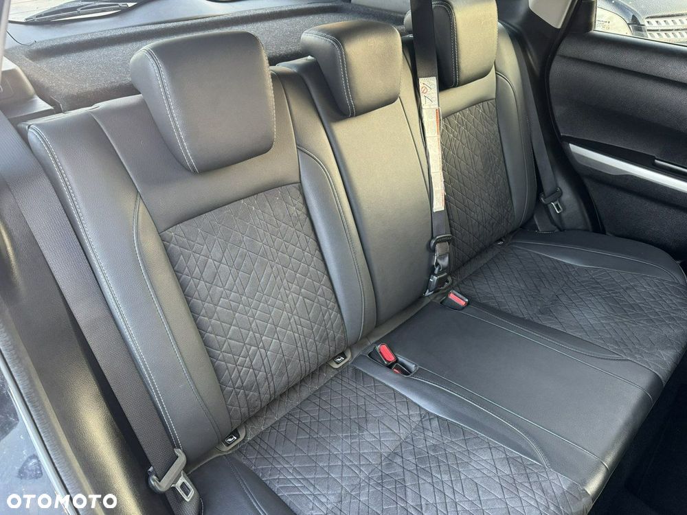 Suzuki Vitara 1.4 T Boosterjet S 4WD - 29