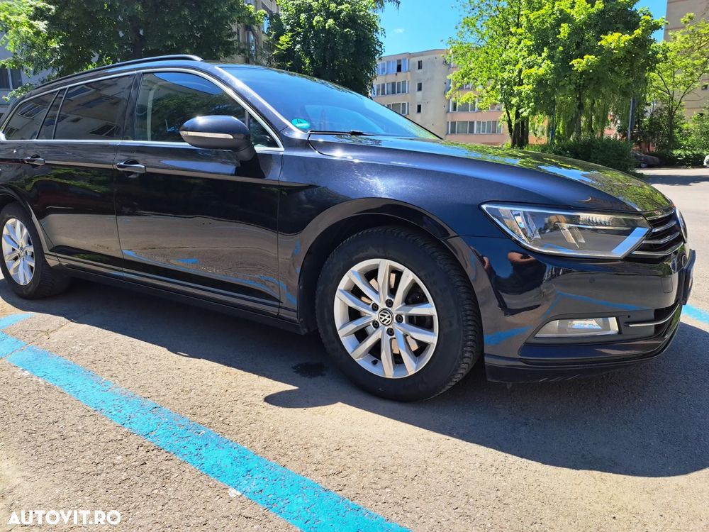 Volkswagen Passat - 4