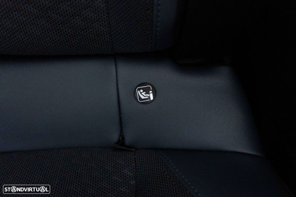 Peugeot 2008 1.2 PureTech Allure Pack - 11