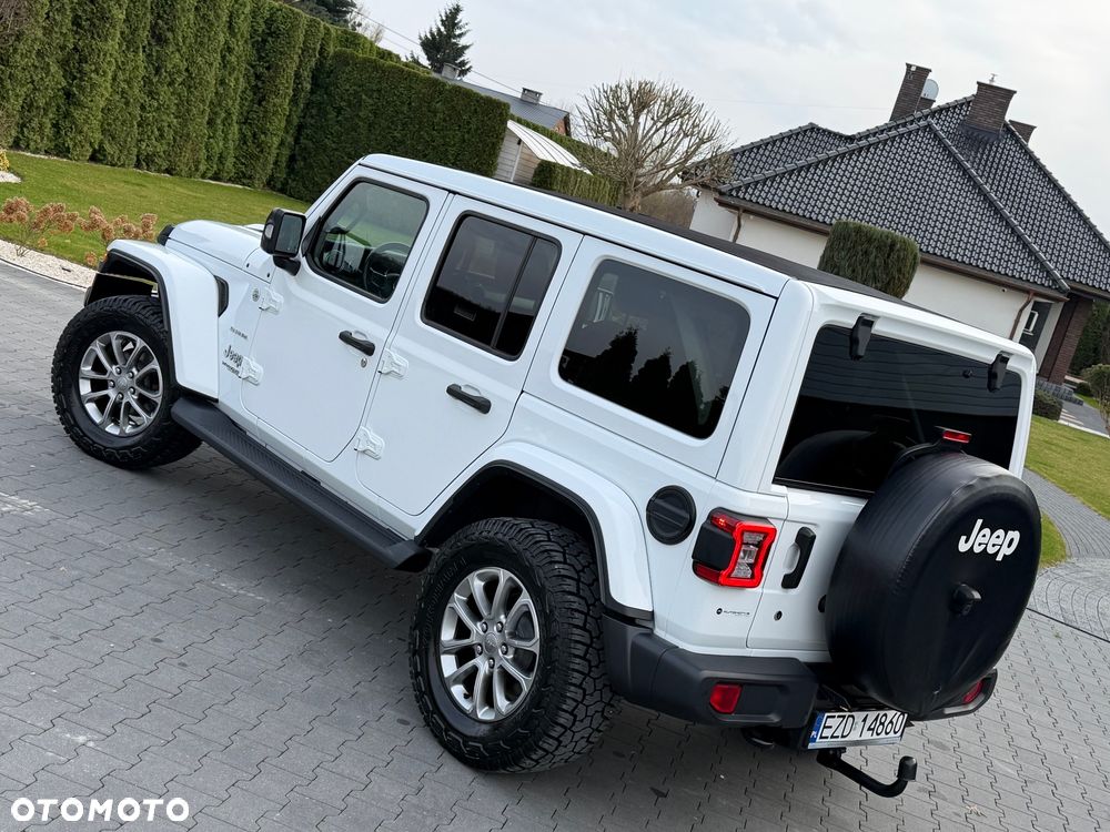 Jeep Wrangler Unlimited GME 2.0 Turbo Sahara - 3