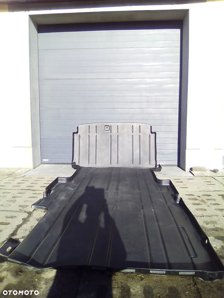 Mata podłoga zabudowa paki Transit Mk 8 Jumbo L4H3 - 2