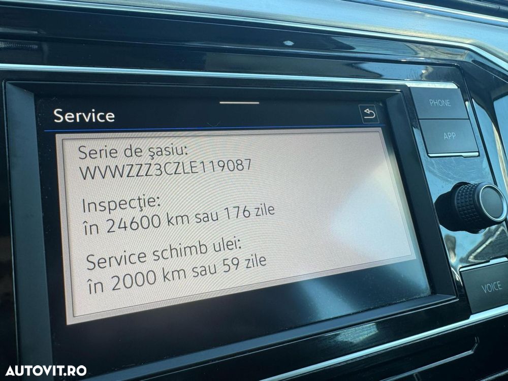 Volkswagen Passat 2.0 TDI DSG Highline - 30