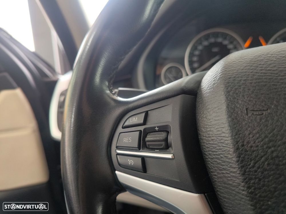 BMW X5 25 d sDrive Comfort 7L - 20
