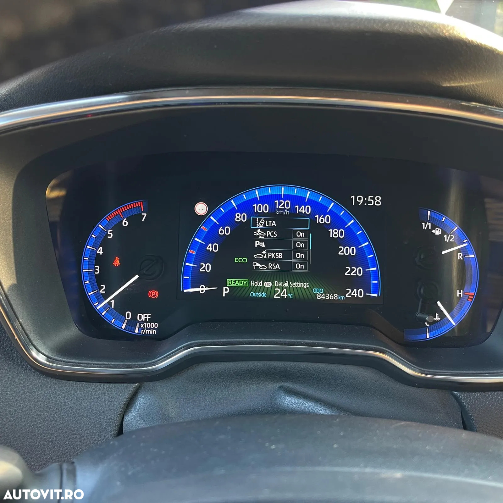 Toyota Corolla 1.8 HSD Dynamic - 5