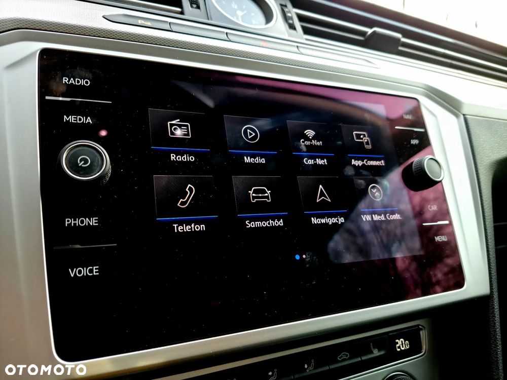 Volkswagen Passat - 8