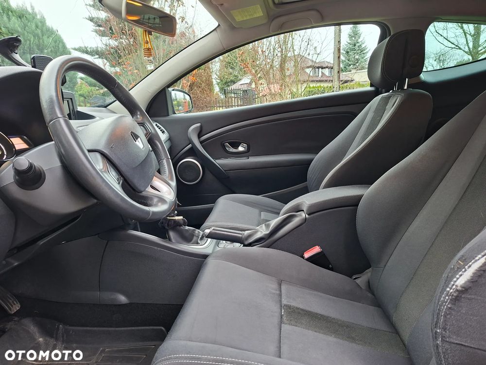 Renault Megane 1.9 dCi FAP Dynamique - 9