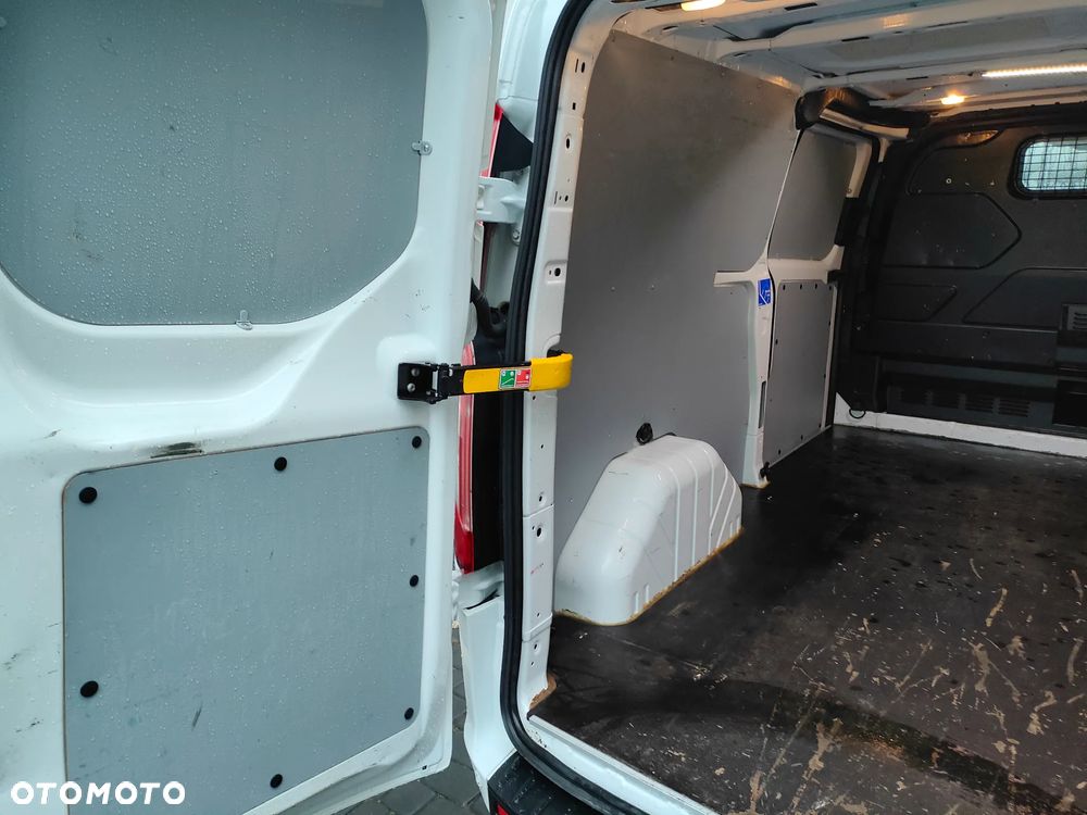 Ford TRANSIT CUSTOM 2020r 2,0 TDCI 130KM L2H1 LONG DUBEL DRZWI EURO 6 LEDY CENA BRUTTO VAT 23% - 29