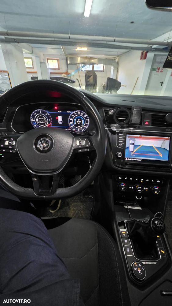 Volkswagen Tiguan 2.0 TDI 4Mot Highline - 10