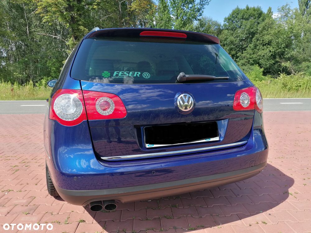 Volkswagen Passat Variant 2.0 TDI DPF DSG Highline - 13