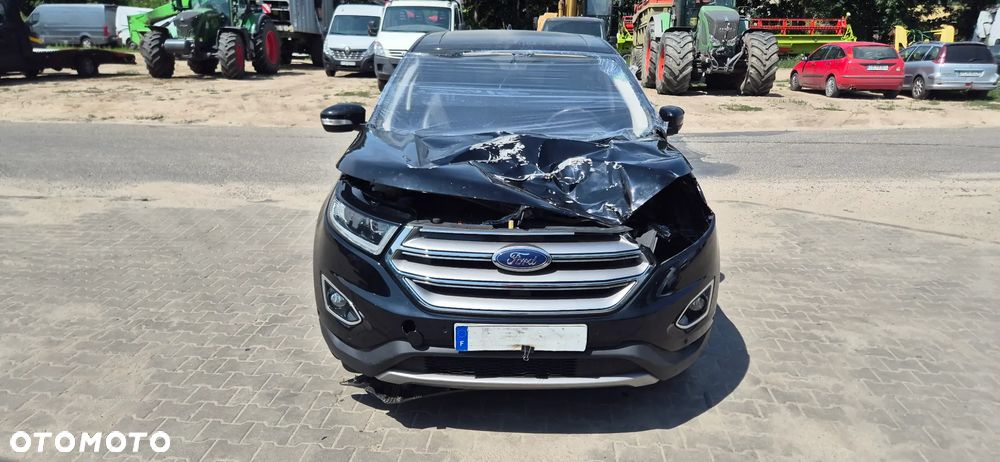 Ford Edge 2.0 TDCi Twin-Turbo 4WD Titanium - 2