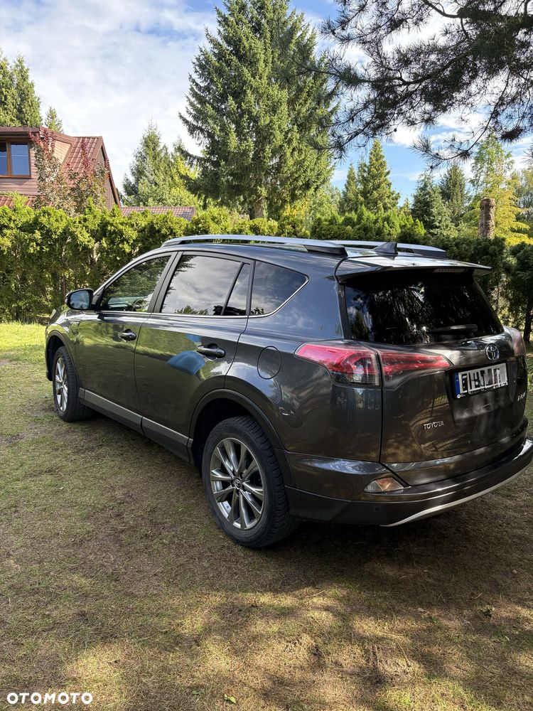 Toyota RAV4 - 3