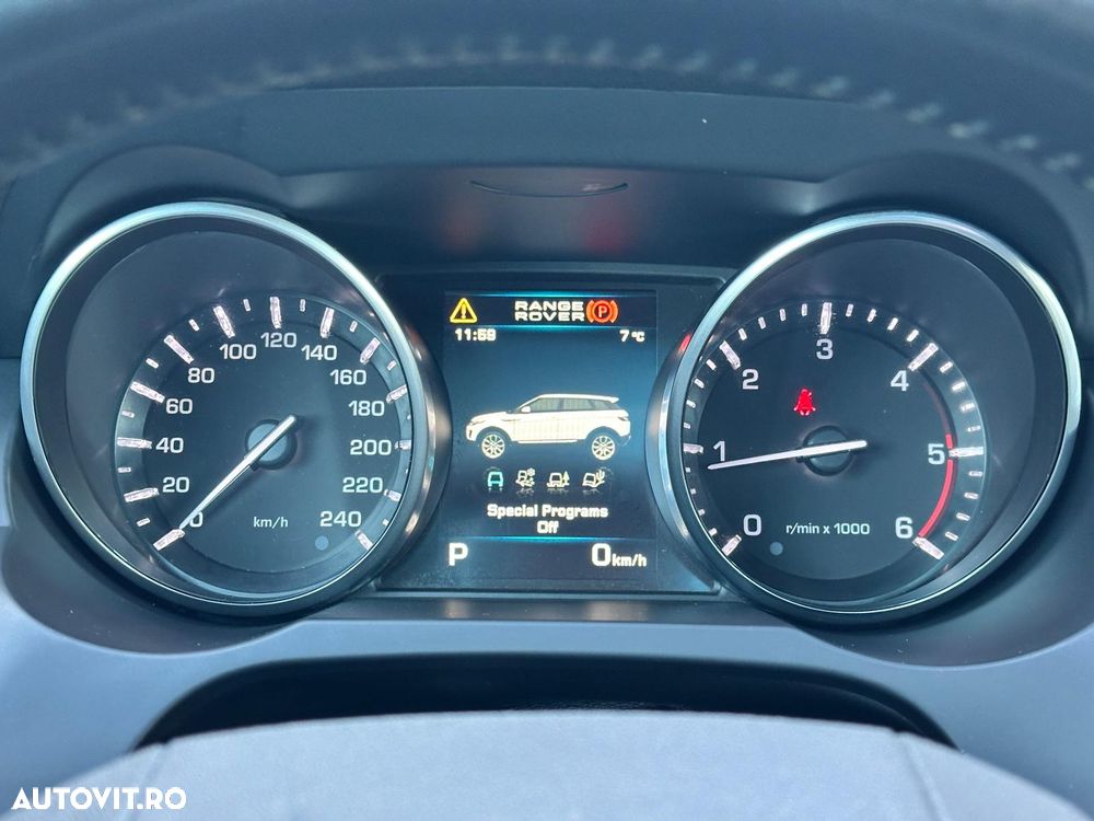 Land Rover Range Rover Evoque - 30