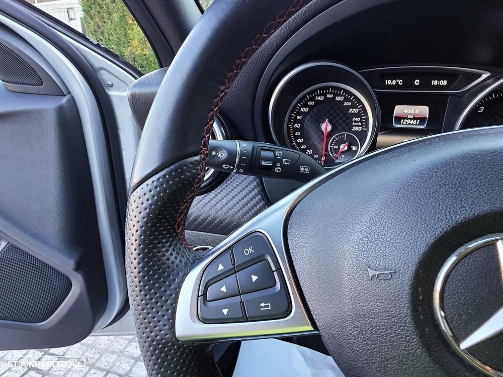 Mercedes-Benz A 180 d AMG Line - 26