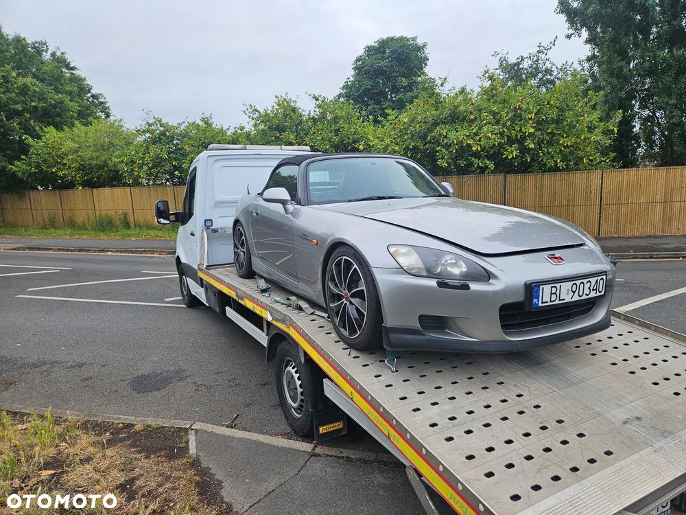 Honda S2000 2001 photo 2