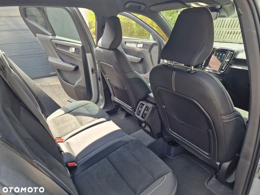Volvo XC 40 B3 Core - 32