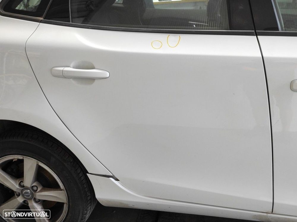 PORTA TRASEIRA DIREITA VOLVO V40 KINETIC - 2